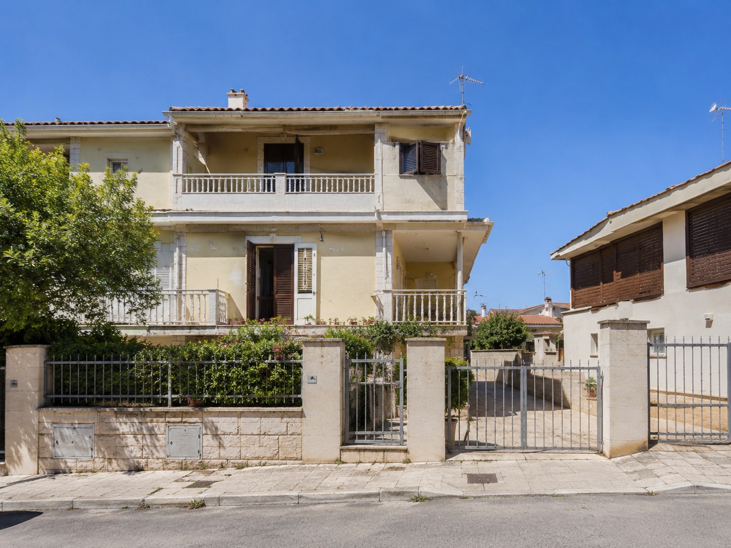 Adelfia – Montrone – Zweifamilienhaus 0277